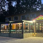 Kompleks Koral 호텔